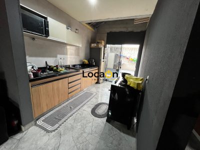 Casa, 2 quartos, 46 m² - Foto 1