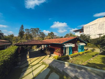 Casa, 3 quartos, 270 m² - Foto 1