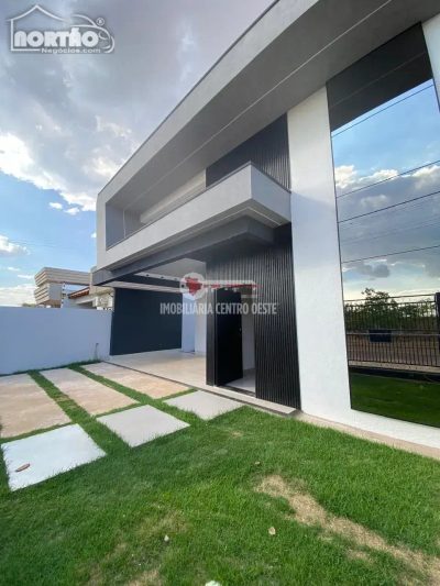 Casa, 3 quartos, 127 m² - Foto 1