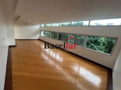 Apartamento, 3 quartos, 138 m² - Foto 1