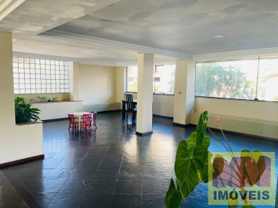 Apartamento, 3 quartos, 196 m² - Foto 2