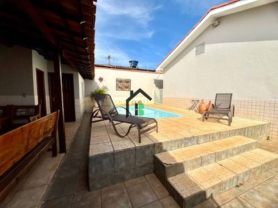 Casa, 3 quartos, 153 m² - Foto 1