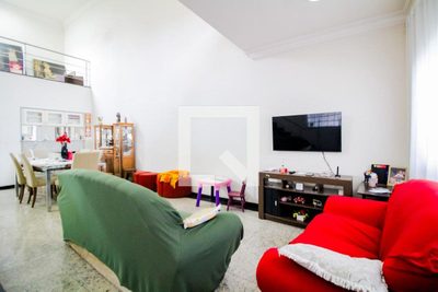 Casa, 4 quartos, 220 m² - Foto 3