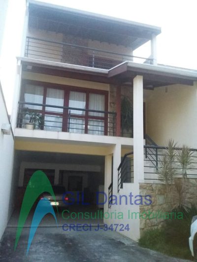 Sobrado, 3 quartos, 290 m² - Foto 1