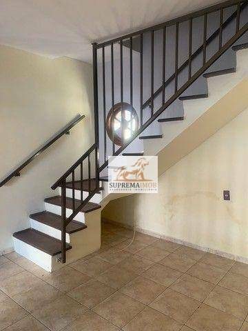 Casa, 3 quartos, 200 m² - Foto 2