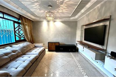 Casa, 3 quartos, 244 m² - Foto 1