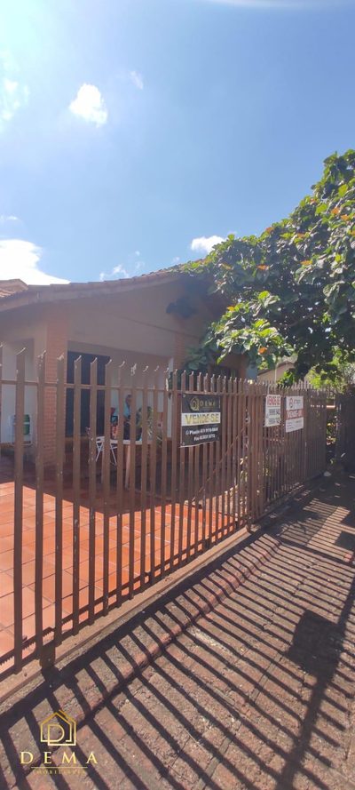 Casa, 2 quartos, 150 m² - Foto 1