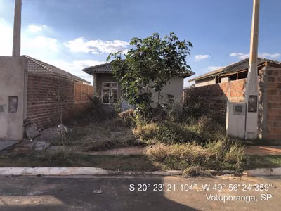 Casa, 2 quartos, 180 m² - Foto 1