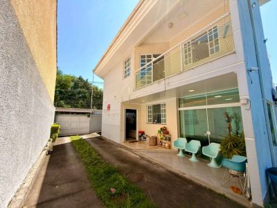 Casa, 2 quartos, 206 m² - Foto 1