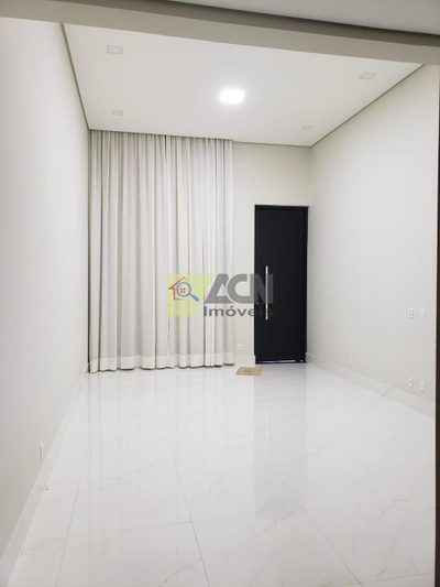 Casa, 3 quartos, 159 m² - Foto 1