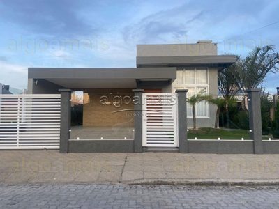 Casa, 3 quartos, 155 m² - Foto 1