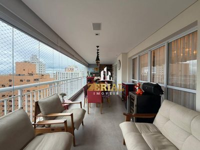 Apartamento, 3 quartos, 242 m² - Foto 1