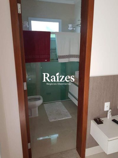 Casa, 3 quartos, 250 m² - Foto 2
