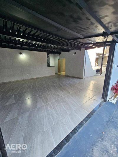 Casa, 3 quartos, 102 m² - Foto 2