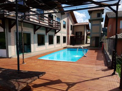 Sobrado, 4 quartos, 250 m² - Foto 1
