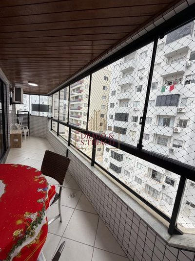 Apartamento, 3 quartos, 100 m² - Foto 1