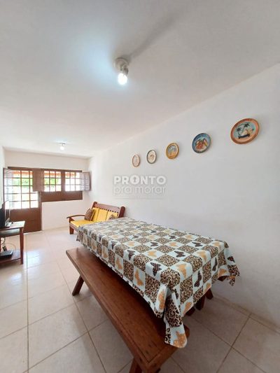 Casa, 4 quartos, 114 m² - Foto 1