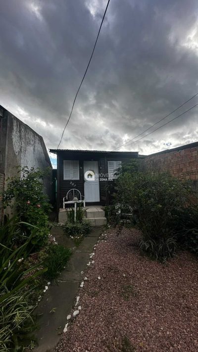 Casa, 2 quartos, 52 m² - Foto 1