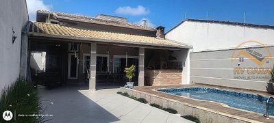 Casa, 3 quartos, 190 m² - Foto 1