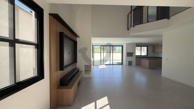 Casa, 3 quartos, 200 m² - Foto 4