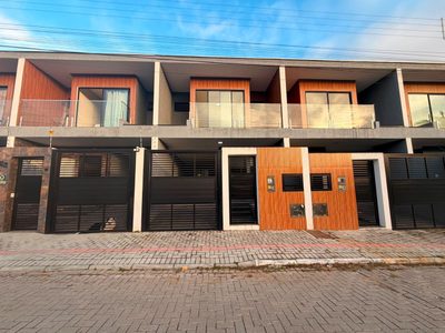 Casa, 3 quartos, 114 m² - Foto 1