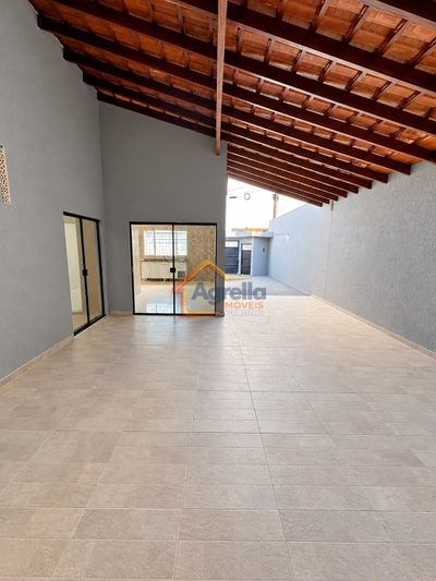 Casa, 3 quartos, 165 m² - Foto 1