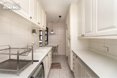 Casa, 3 quartos, 132 m² - Foto 2