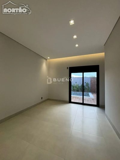 Casa, 1 quarto, 180 m² - Foto 2