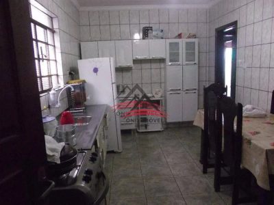 Casa, 4 quartos, 121 m² - Foto 2
