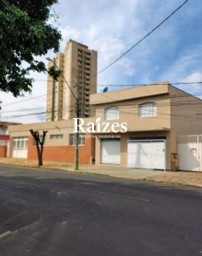 Casa, 4 quartos, 380 m² - Foto 2