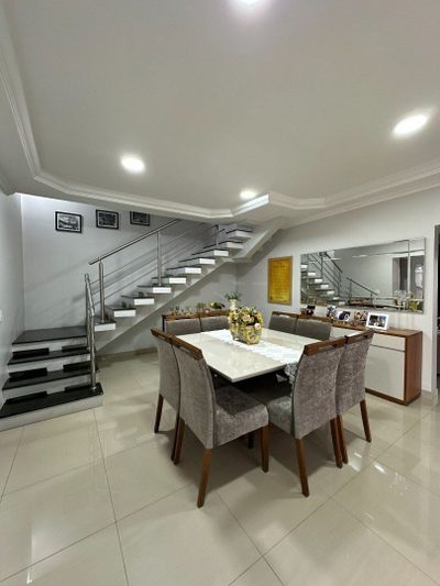 Casa, 3 quartos, 347 m² - Foto 1