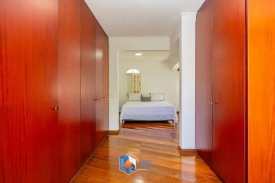 Casa, 4 quartos, 315 m² - Foto 2