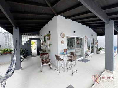 Sobrado, 3 quartos, 252 m² - Foto 2