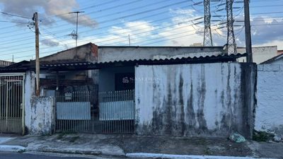 Casa, 1 quarto, 132 m² - Foto 2
