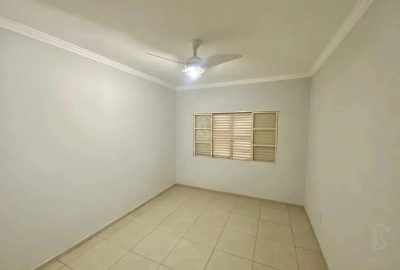 Casa, 3 quartos, 210 m² - Foto 3