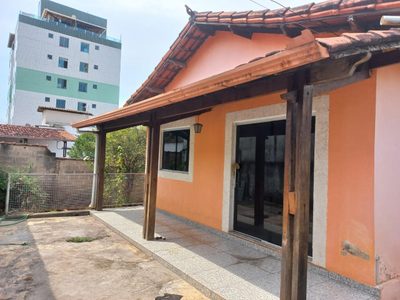 Casa, 4 quartos, 160 m² - Foto 2