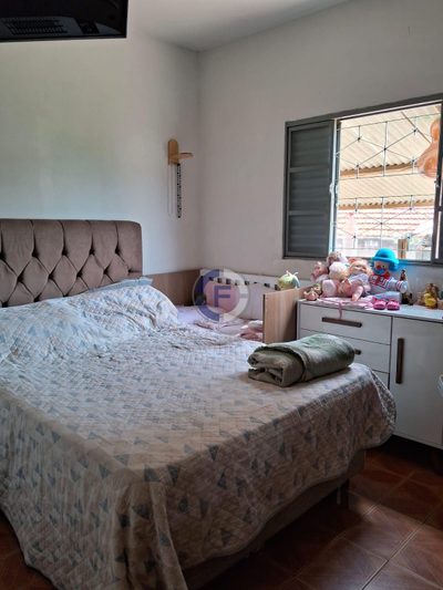 Casa, 4 quartos, 218 m² - Foto 5