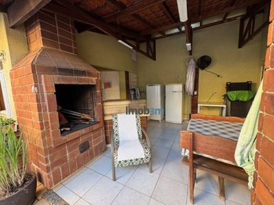 Sobrado, 3 quartos, 203 m² - Foto 3
