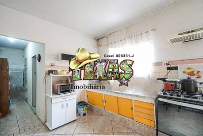Casa, 4 quartos, 302 m² - Foto 1