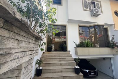 Casa, 3 quartos, 196 m² - Foto 2