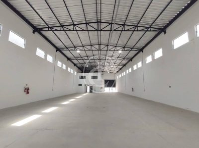 Depósito-Galpão, 750 m² - Foto 1