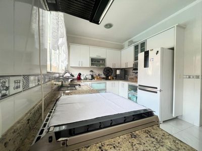 Casa, 5 quartos - Foto 2