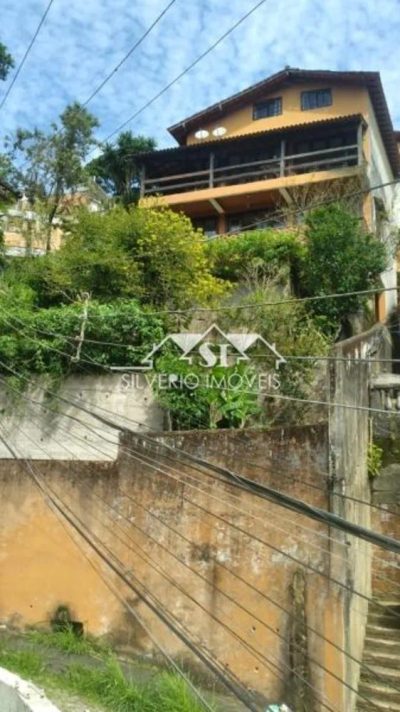 Casa, 4 quartos, 319 m² - Foto 1
