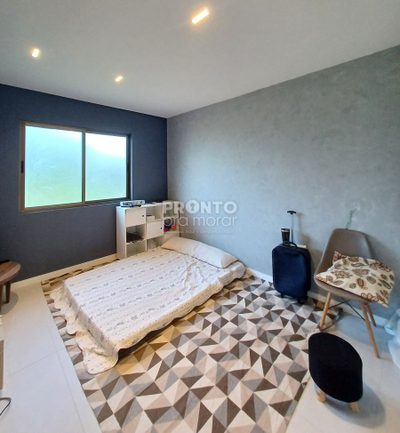 Casa, 4 quartos, 216 m² - Foto 5