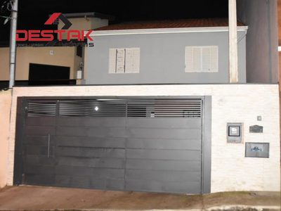Casa, 3 quartos, 126 m² - Foto 1