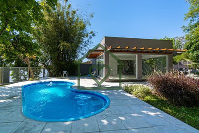 Casa, 5 quartos, 303 m² - Foto 2