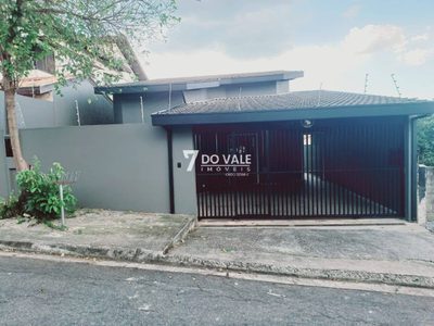 Casa, 3 quartos, 132 m² - Foto 1