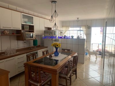 Casa, 2 quartos, 264 m² - Foto 1