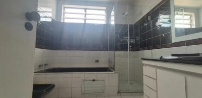 Casa, 4 quartos, 215 m² - Foto 4