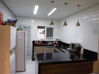Casa, 3 quartos, 76 m² - Foto 2